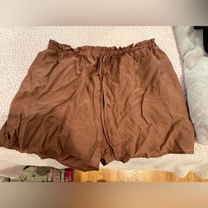 Cupshe brown shorts